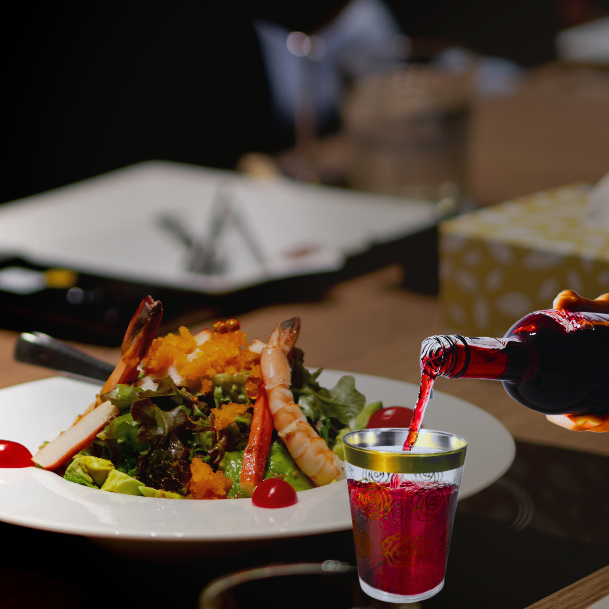 Glasses, Disposable, Plastic, 10oz.capacity, Elegant Gold Rim with Unique Floral Design, 50 pack